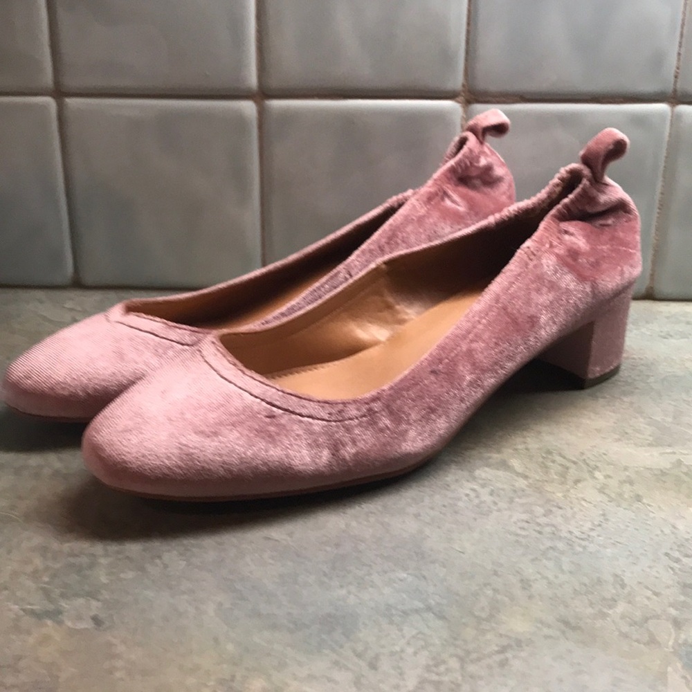 J Crew velvet pink heels - size 9 - lightly worn in good condition